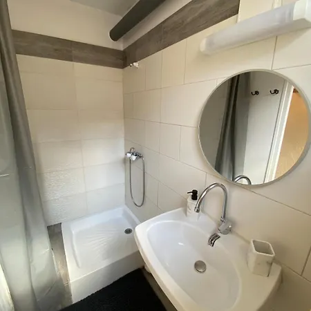 Maison Cosy Avec Cour Privee - Calme Et Nature, Tatil Evi La Trimouille