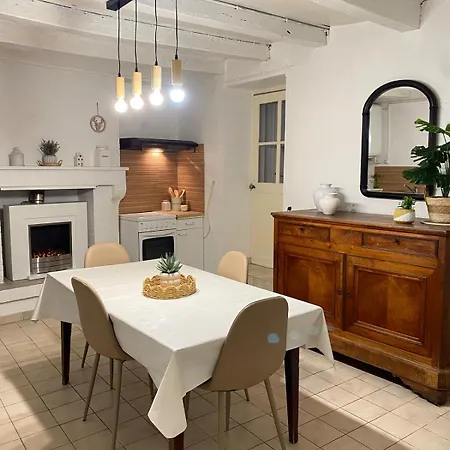 Maison Cosy Avec Cour Privee - Calme Et Nature, La Trimouille